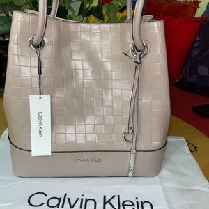 Calvin Klein Gabrianna Novelty North/South Key Item Tote
